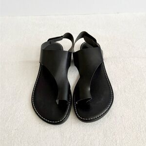 Black Toe Loop Slingback Sandals with Adjustable Strap Size 9 (EU 40)
